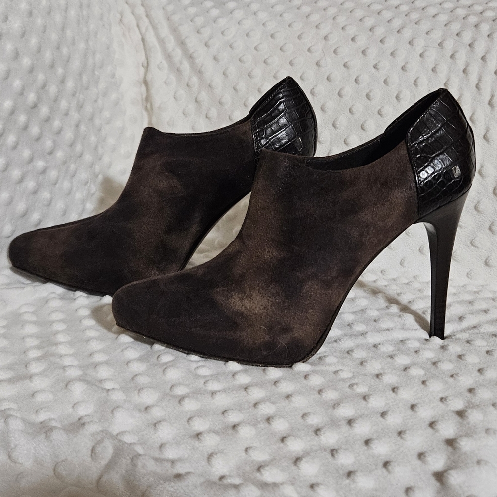 GUC Brown Suede with Croc Donald J Pliner high heel ankle booties size 8.5